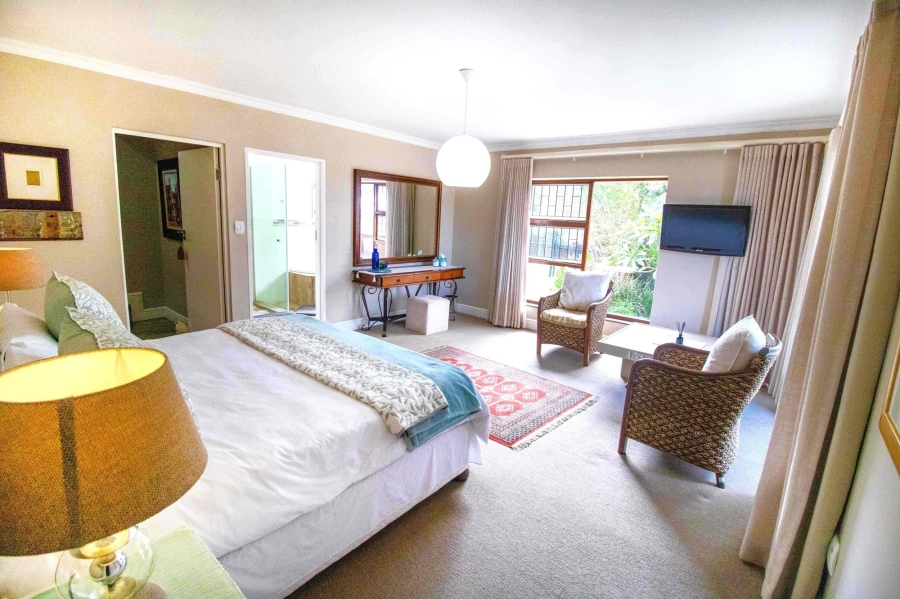 3 Bedroom Property for Sale in Wavecrest Eastern Cape
